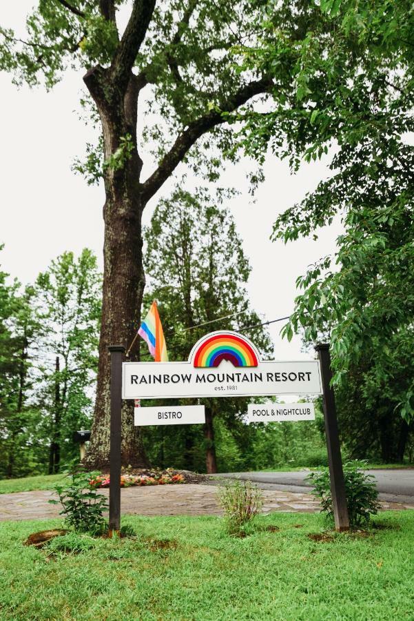 Rainbow Mountain Resort - Lgbtq Friendly East Stroudsburg Exterior photo