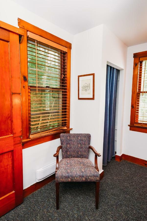 Rainbow Mountain Resort - Lgbtq Friendly East Stroudsburg Exterior photo